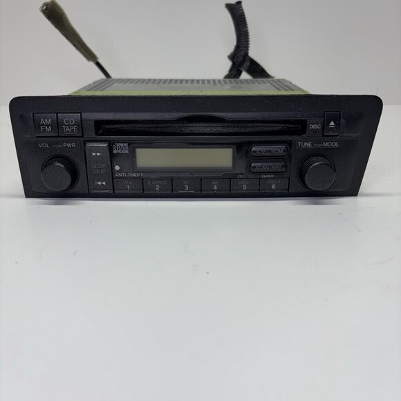 2001-2004 HONDA CIVIC FACTORY STEREO CD PLAYER RADIO MF721AA OEM AM/FM - Picture 1 of 12